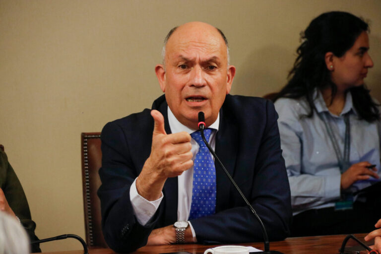 Desafueran a diputado Sergio Bobadilla (UDI): Corte de Apelaciones de Valparaíso acogió solicitud