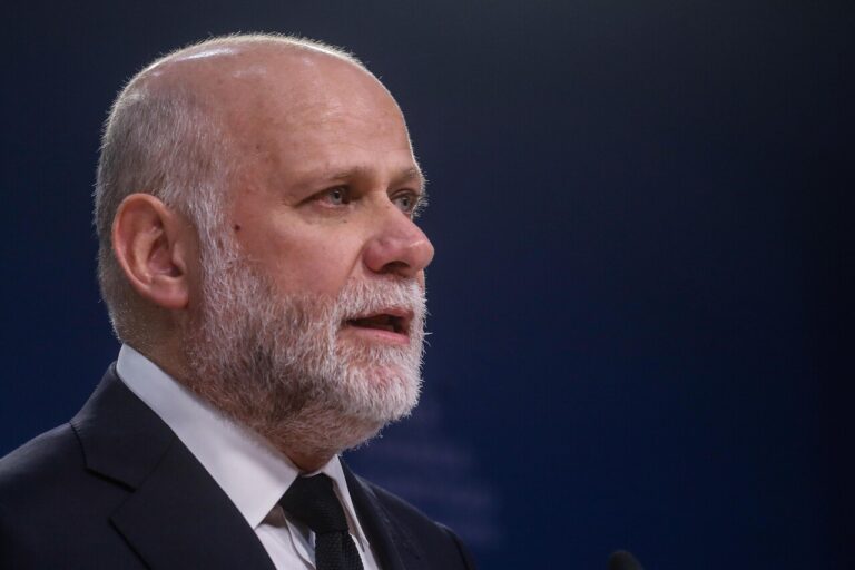 Gobierno cuestiona idea de candidato boliviano de legalizar autos robados: “Es un incentivo…”