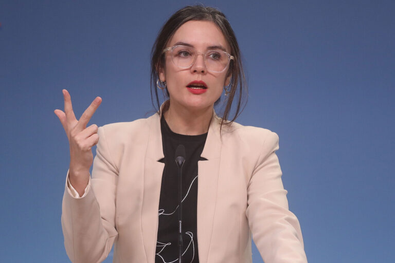 Gobierno califica como 