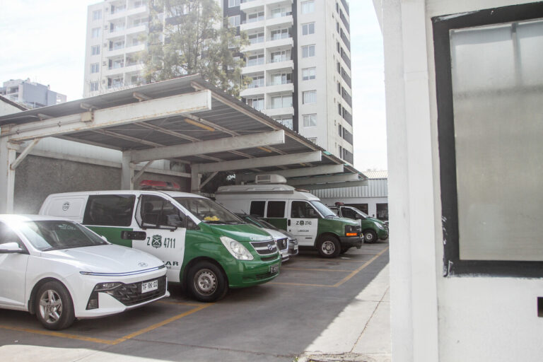 Carabineros llama a retiro a coronel encargado de Labocar tras robo al interior de edificio institucional