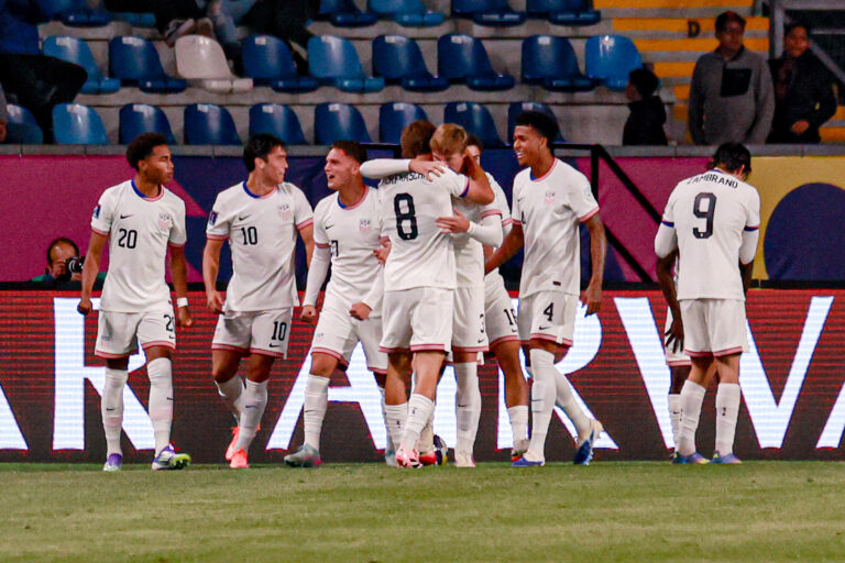 El desastre de Rancagua para Nueva Caledonia: Estados Unidos les hizo 3 goles en 6 minutos y 7 en el primer tiempo