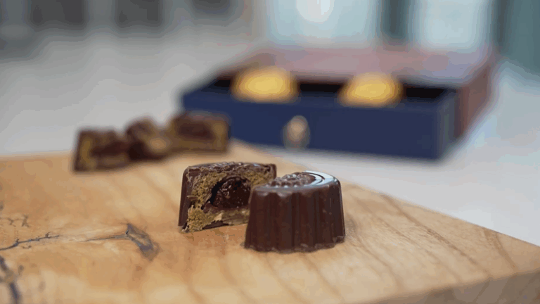 El mercado del chocolate Dubai se expande y revoluciona Asia con el pastel de luna