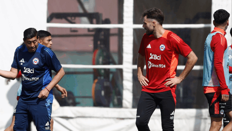 La probable formación de la Selección Chilena para su crucial visita a Brasil