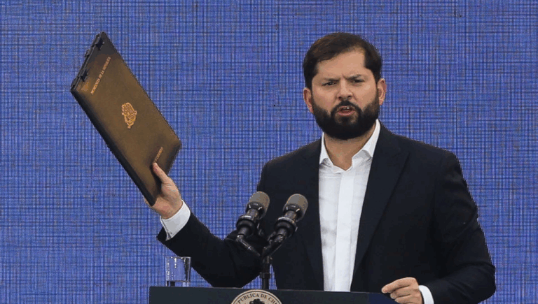 “Cada conmemoración ha sido estremecedora”: Boric despide su 