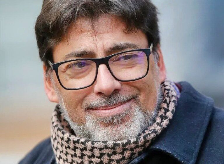 Con lanzamiento simultáneo en 8 comunas: Daniel Jadue anuncia publicación de “Recoleta: Un Rojo Amanecer”, su nuevo libro