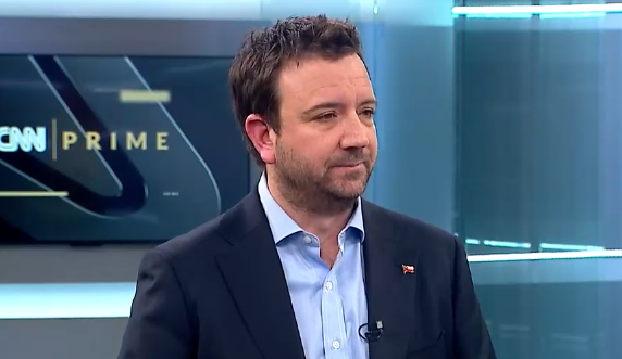 Ossa proyecta segunda vuelta entre Matthei y Kast y advierte que programa republicano es “inviable” y le 