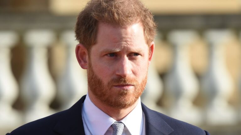 Medio británico reporta que Harry llegó a Clarence House para visitar a su padre: Es su primer encuentro en 18 meses