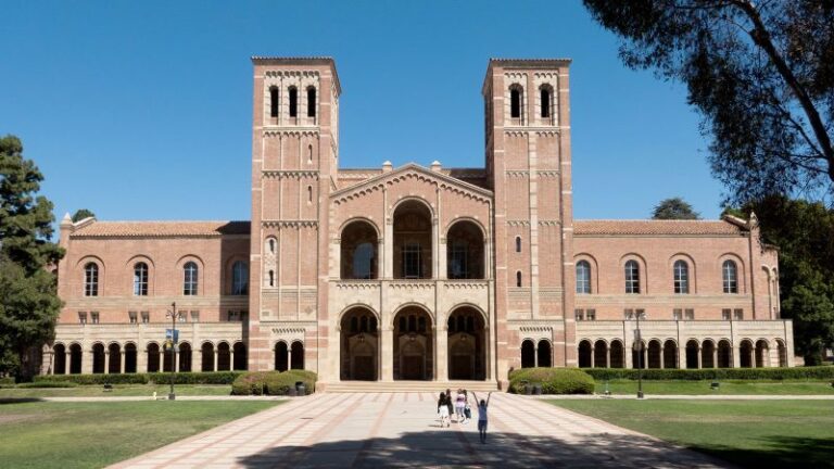 Justicia ordena al Gobierno de Trump restaurar US$ 500 millones en fondos federales a la UCLA