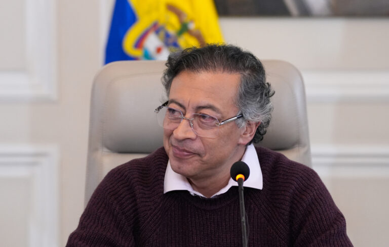Gustavo Petro ordena que salgan de Colombia todos los diplomáticos de Israel