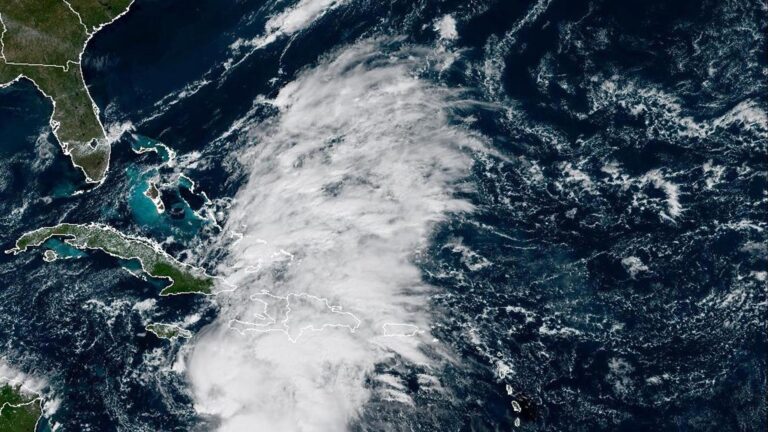 El paso de la tormenta Melissa provocaría graves inundaciones y vientos en Haití, Jamaica y República Dominicana