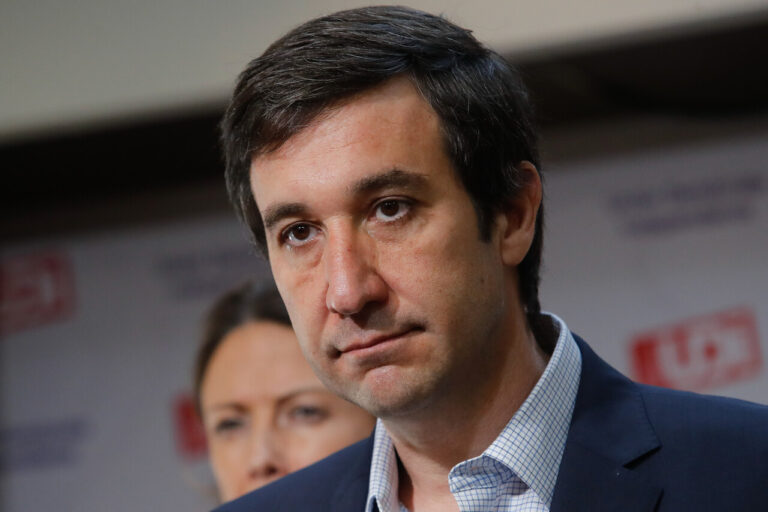 Escenario sin Matthei en segunda vuelta: Presidente de la UDI dice que apoyarán “a quien compita contra Jeannette Jara”