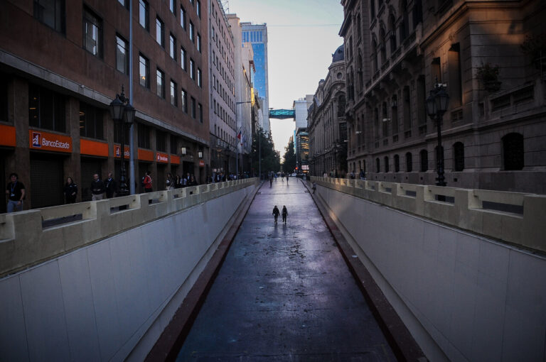 Paseo Bandera vuelve a abrirse al transporte público tras una década como peatonal: La velocidad máxima será de 30 km/h