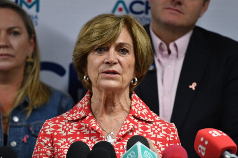 Matthei arremete contra Kast por descuelgues en Chile Vamos de cara a las presidenciales: 