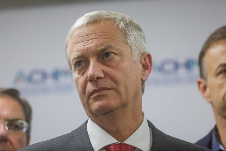 Kast y molestia en Chile Vamos tras dichos de asesor sobre 