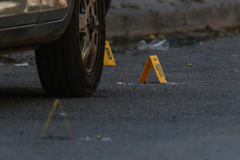 Ataque armado en Ciudad Empresarial de Huechuraba: motociclistas asesinan a una persona a tiros