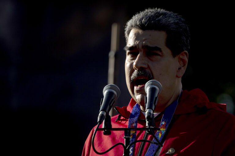 Nicolás Maduro arremete contra la CIA: “¿Hasta cuándo golpes de Estado? América Latina los repudia”