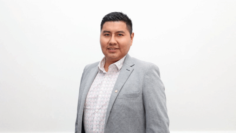 Tribunal Supremo de Renovación Nacional suspenden militancia de gobernador de Arica, Diego Paco