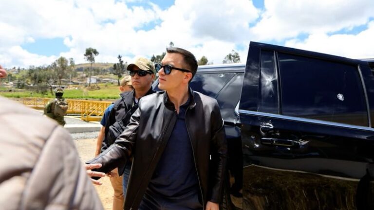 Análisis: Protestas, violencia y descontento acorralan al presidente Noboa, que apela a la mano dura para enfrentarlo