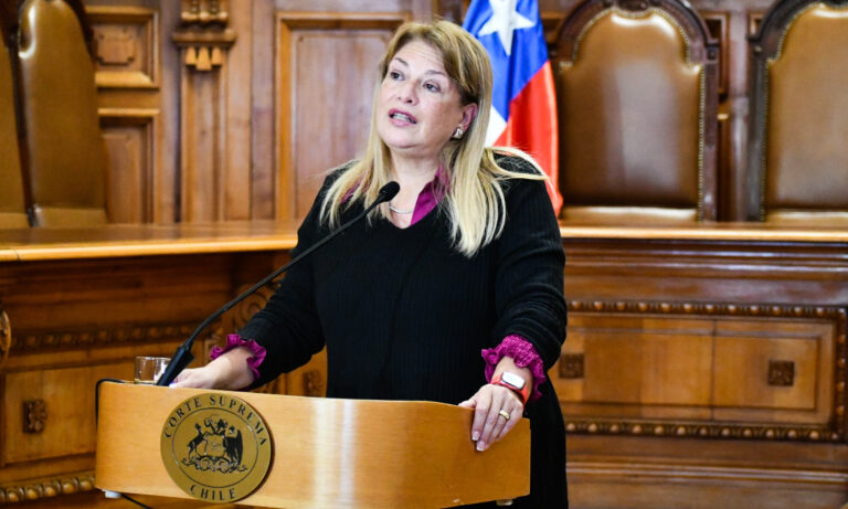 Ángela Vivanco rompe el silencio tras detención de su esposo en caso muñeca bielorrusa: 