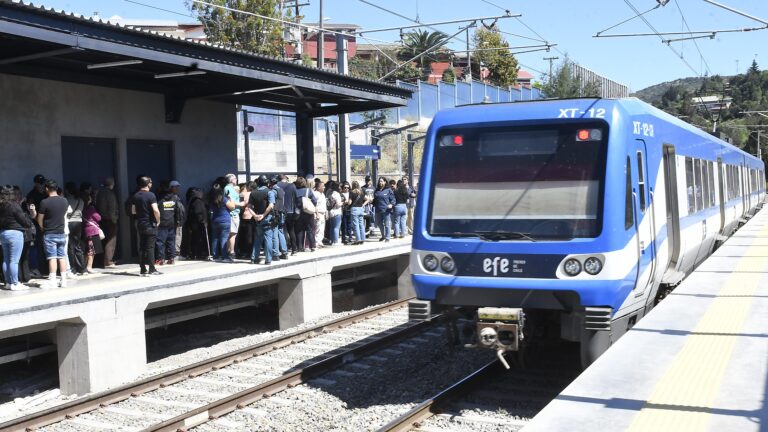 EFE Sur abre investigación tras incidente entre guardia y mujer con movilidad reducida: “Lamentamos profundamente esta situación”