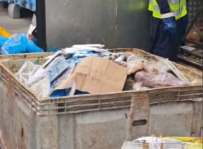Decomisan 6 toneladas de salmón, 1 una tonelada de pescada y otros mariscos en mal estado en Terminal Pesquero/Seremi de Salud
