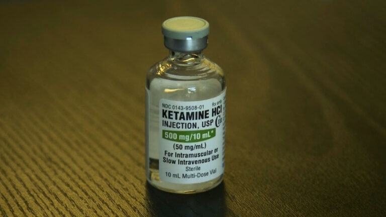 Cuatro estudiantes terminan intoxicados tras consumir ketamina en escuela de Calama: Uno de ellos permanece hospitalizado