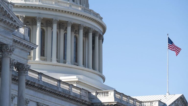 Estados Unidos: El Congreso aprueba paquete de financiamiento para reabrir el Gobierno federal