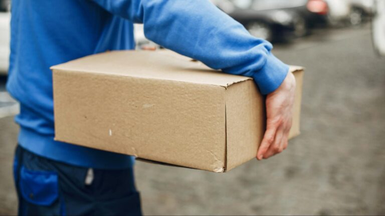 Desde 2028: Unión Europea eliminará exención de derechos de aduanas a paquetes de menos de 150 euros