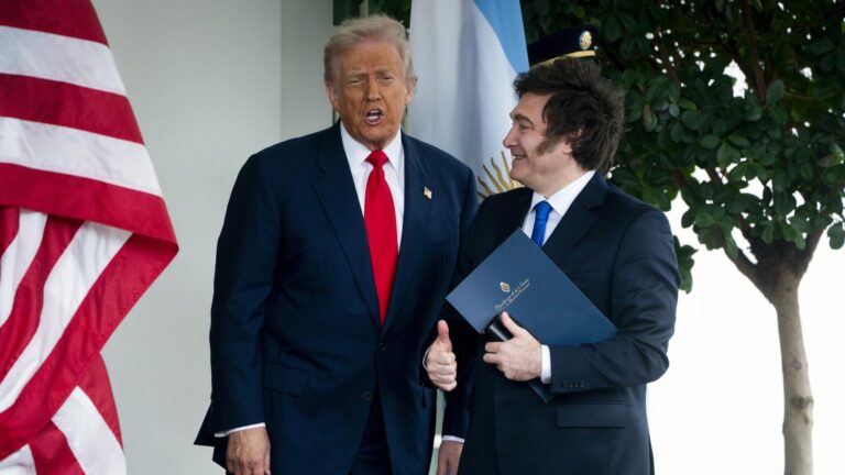Trump y victoria legislativa de Milei en Argentina: “Él estaba perdiendo, lo respaldé y ganó de una manera aplastante”