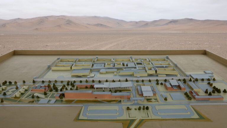 Autoridades presentan plan para la construcción de la cárcel 