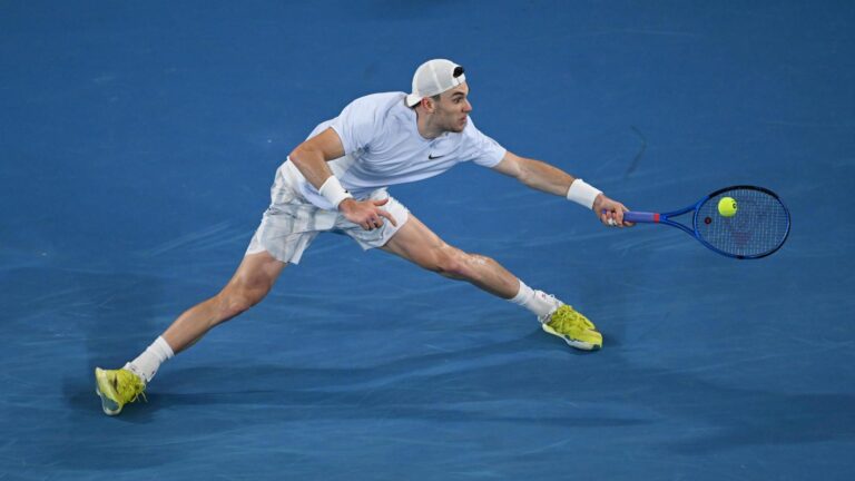 El británico Jack Draper anuncia que regresa a las competencias tras su lesión: Disputará el Australia Open