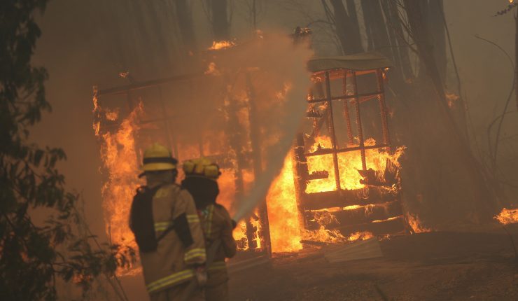 Muere comandante de Bomberos de Litueche mientras combatía incendio forestal en la comuna