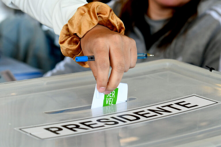 Segunda vuelta presidencial: Abren oficialmente las mesas de votación a lo largo de todo el país