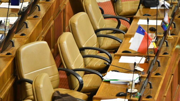 Fracasó sesión de Sala por ausencia de diputados: Se citó a una nueva sesión para la tarde