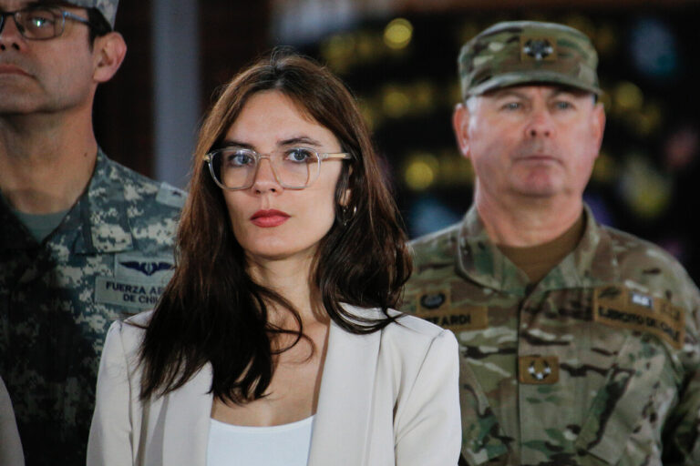 Ministra Camila Vallejo por envío de mensajes políticos a través de app Lipigas: “No es simplemente una paloma mal puesta”