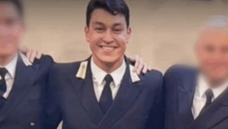 Los descargos de la madre de cadete de la Armada que superó leucemia y fue impedido de graduarse