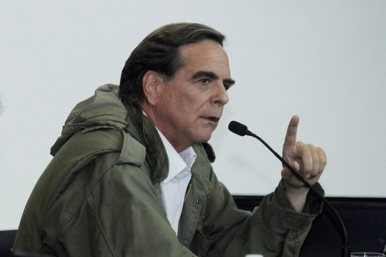 El Vaticano deja sin efecto sanciones y expulsión de sacerdote Felipe Berríos de la Compañía de Jesús