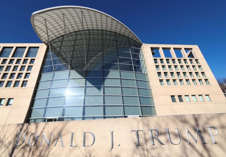 Renombran el Instituto de la Paz de Estados Unidos en honor a Donald Trump: El mismo Gobierno lo desmanteló a principios de año