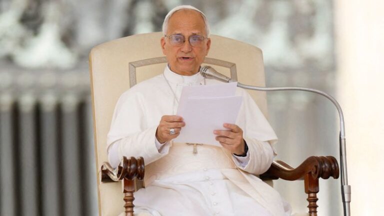 Papa León XIV inicia 2026 con un llamado urgente a la paz para naciones y familias golpeadas