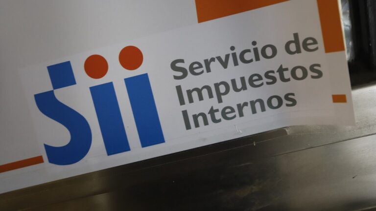 SII se querella contra clan familiar agrícola por delitos tributarios: Perjuicio fiscal es de más de $4.700 millones