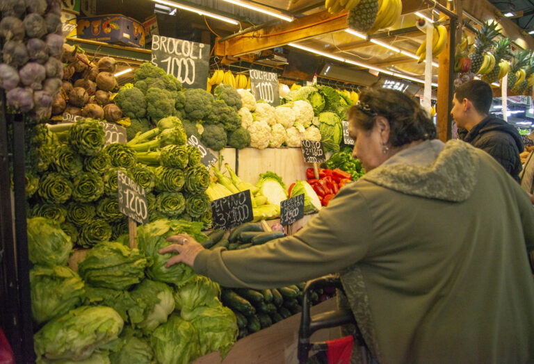 IPC cae en diciembre: Inflación anual llegó a su nivel más bajo en cinco años