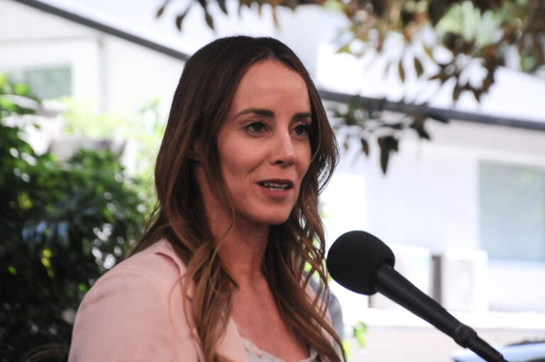 “Me habría encantado que se hubieran reactivado en el caso Monsalve”: Mara Sedini por críticas feministas a Judith Marín