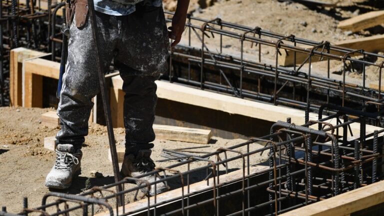 Gobierno ingresó proyecto de negociación ramal con suma urgencia