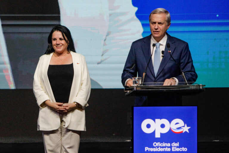 Polémica por contactos previos en designación de Trinidad Steinert como ministra: Gobierno electo descarta interferencias