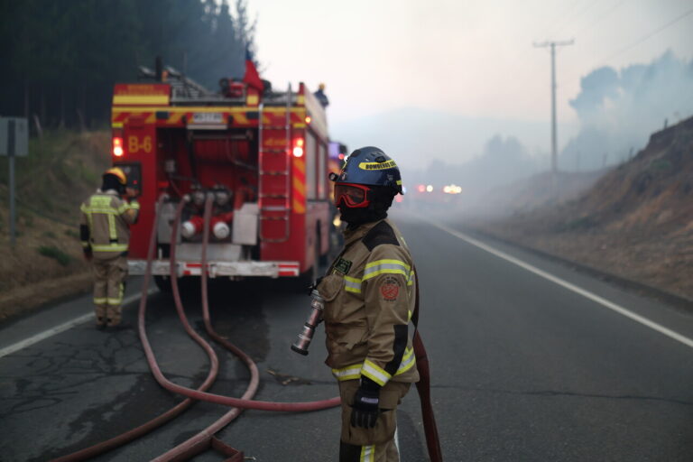 Minsal extiende la alerta sanitaria por incendios forestales a la región de La Araucanía: ¿Qué implica?