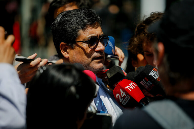 Defensa de Vivanco acusa prejuzgamiento y presión mediática tras prisión preventiva: 