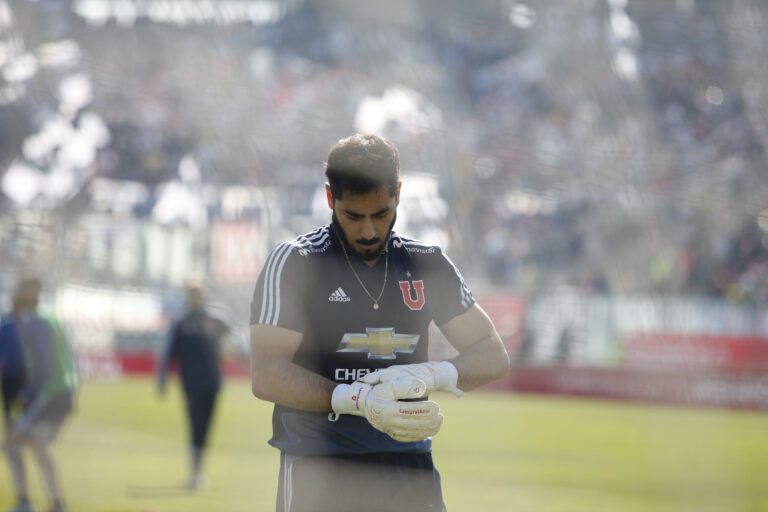 Johnny Herrera en picada contra encapuchados que protagonizaron incidentes en el Nacional: 