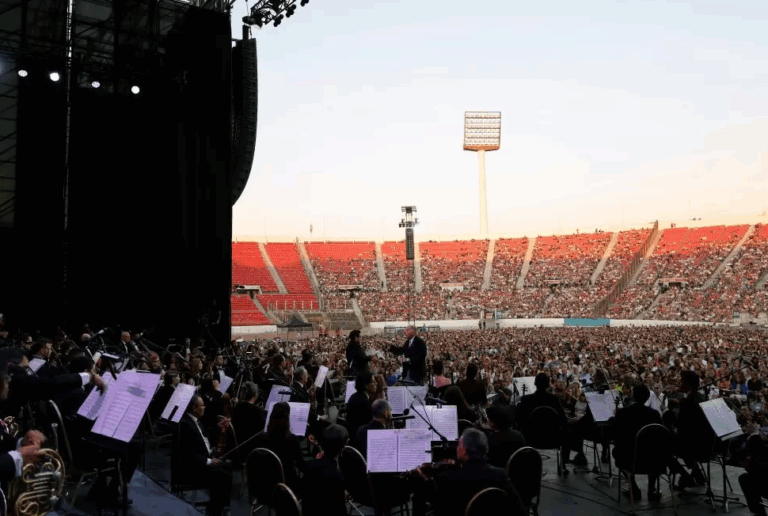 Orquesta Sinfónica dará concierto gratuito en el Estadio Nacional: ¿Cómo conseguir entradas para Carmina Burana?