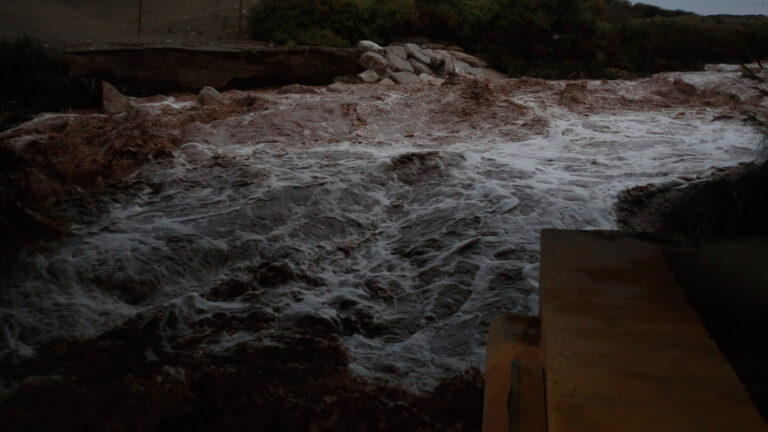 Senapred ordena evacuación en Calama por crecida del Río Loa