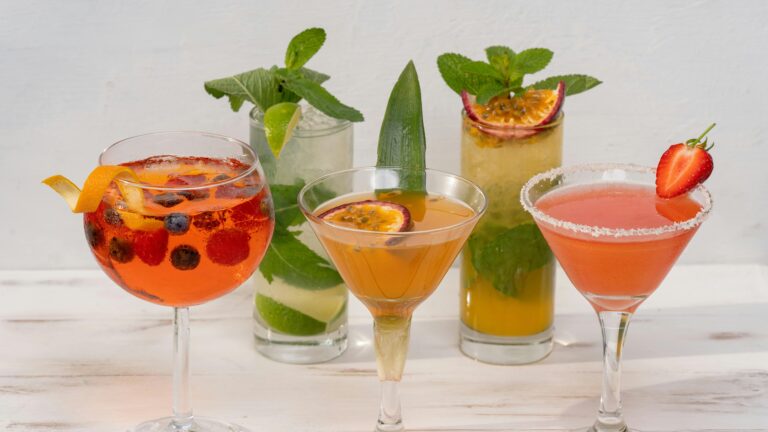 Panoramas de verano en Santiago este fin de semana: Mercado París–Londres y ruta de la jarra en Barrio Brasil